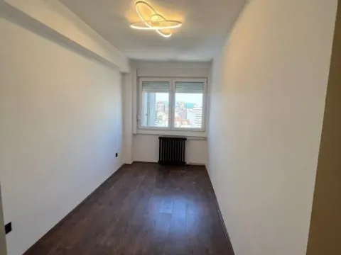 Sale, three bedroom apartment, 70m², Medijana, Niš - image 5