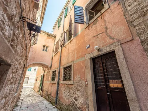 Sale, house, 380m², Kotor, Crna Gora - image 4