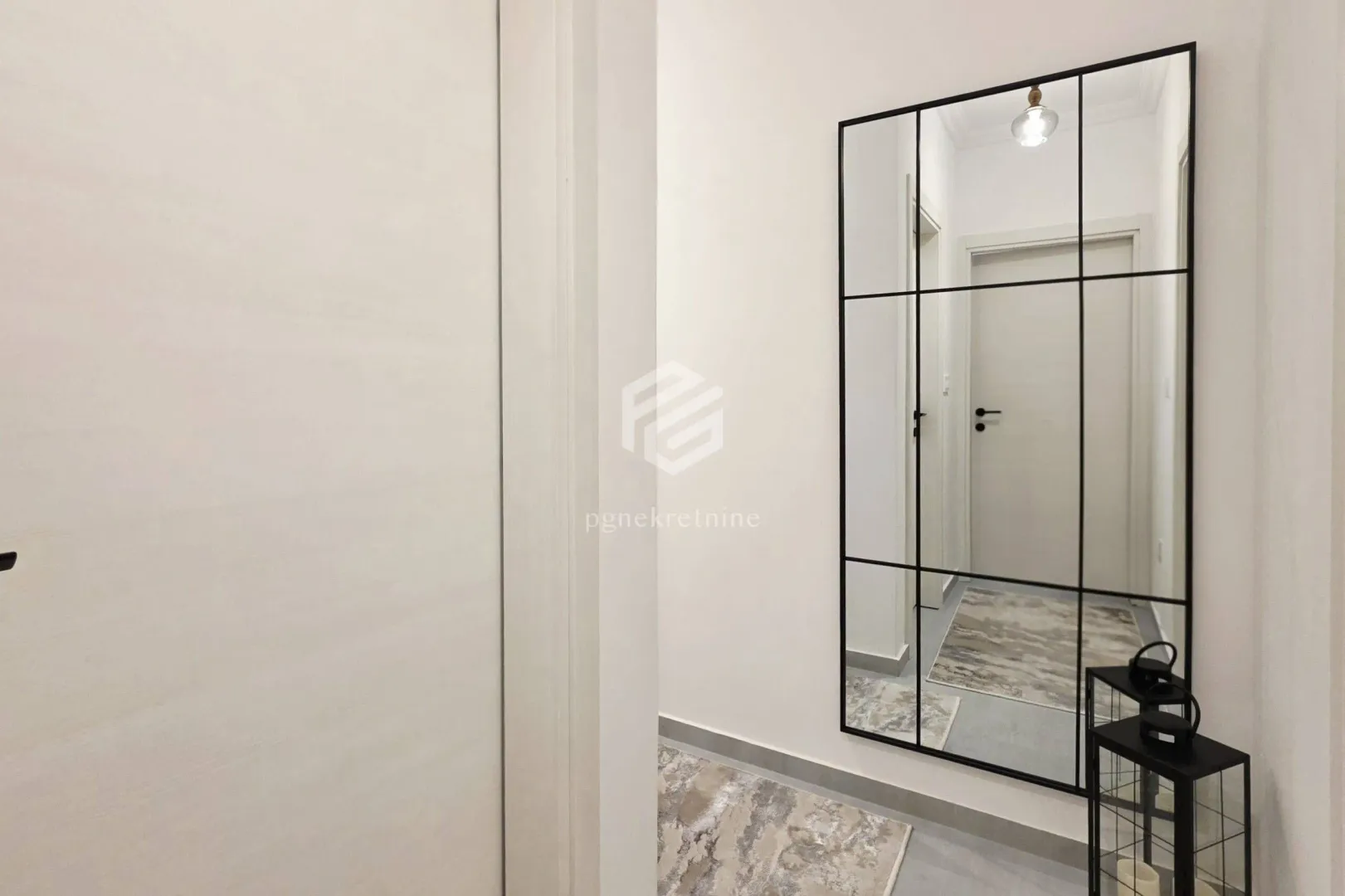 Rent, one bedroom apartment, 50m², Stari Aerodrom, Podgorica