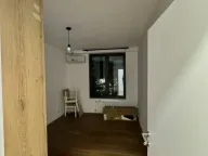 Izdavanje, trosoban stan, 75m², Bulevar, Niš - image 9