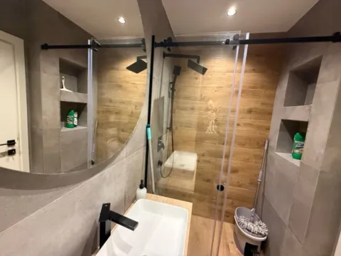 Izdavanje, dvosoban stan, 120m², Centar, Podgorica - image 4