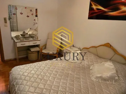 Izdavanje, dvosoban stan, 55m², Stari Aerodrom, Podgorica - image 10