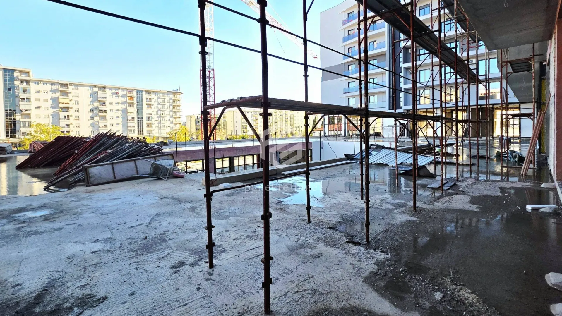Prodaja, poslovni prostor, 81m², Pobrežje, Podgorica