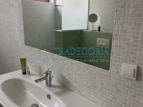 Prodaja, četvorosoban stan, 222m², Dobra Voda, Bar - image 25