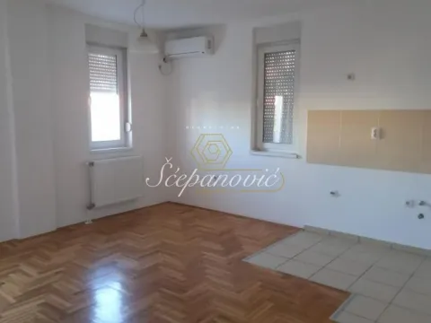 Izdavanje, dvosoban stan, 41m², Nova Detelinara, Novi Sad Sve Podlokacije - image 10