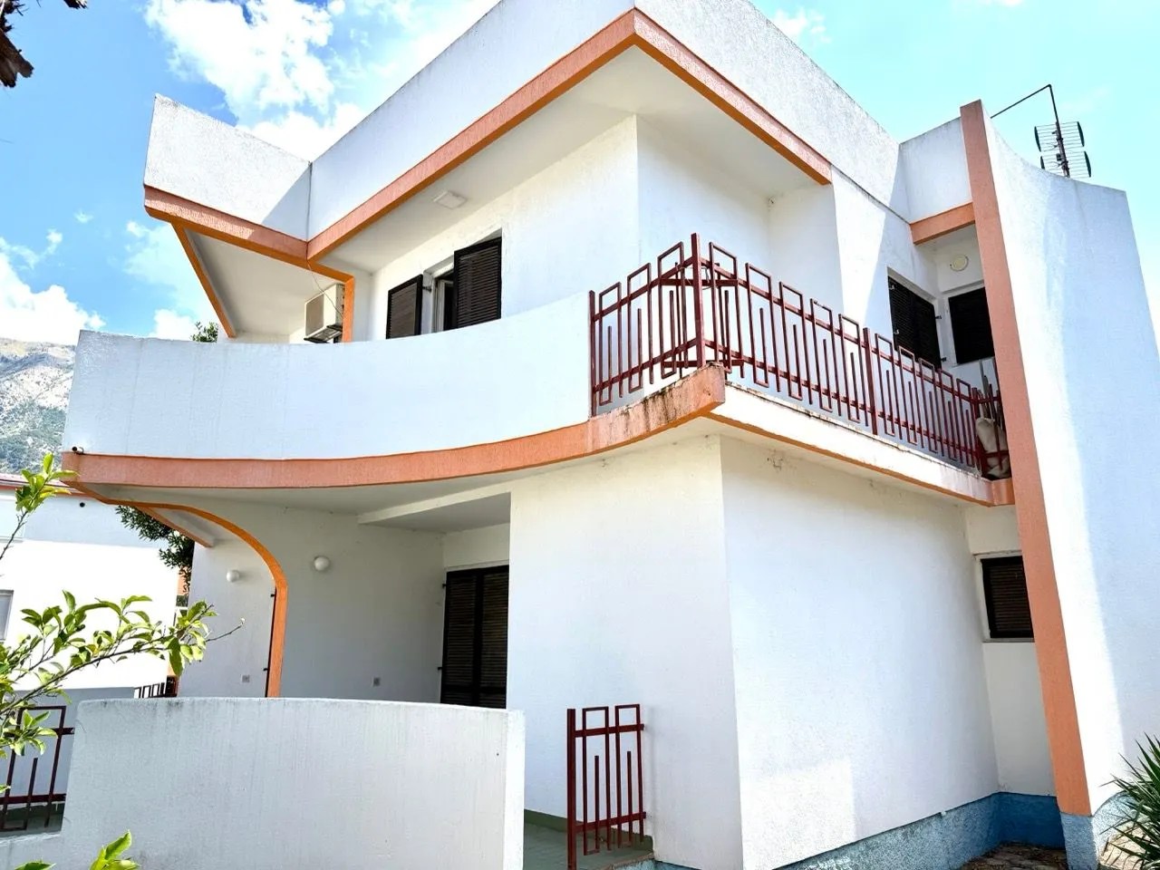 Sale, house, 214m², Dobre Vode, Bar