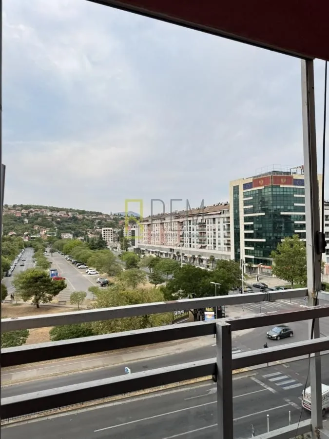 Rent, three bedroom apartment, 95m², Preko Morače, Podgorica