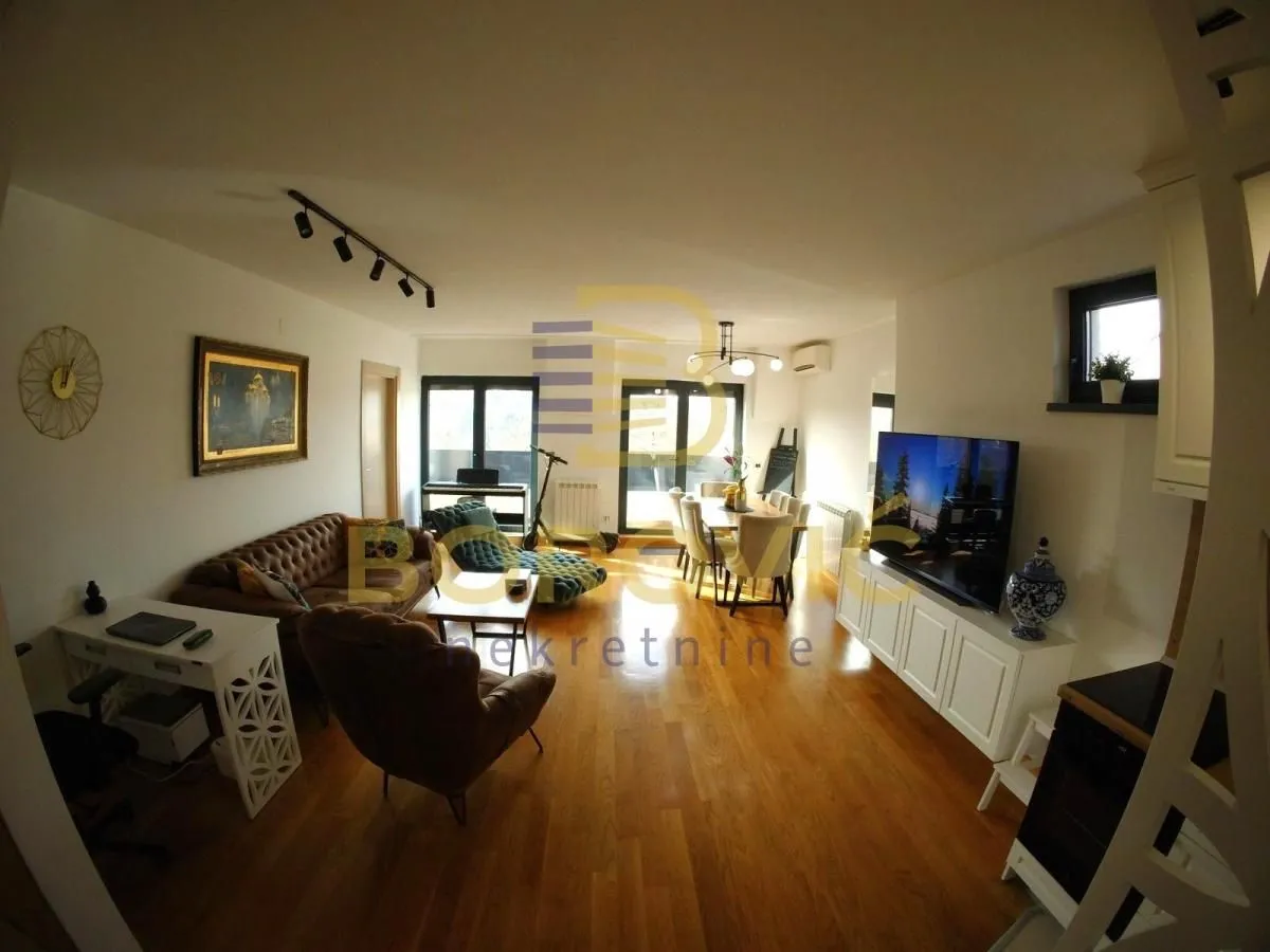 Prodaja, četvorosoban stan, 103m², Voždovac Sve Podlokacije, Beograd