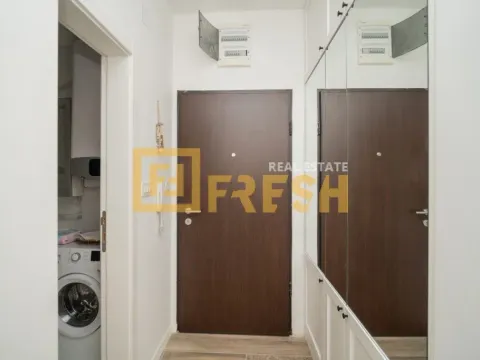 Sale, two bedroom apartment, 65m², Rafailovići, Budva - image 15