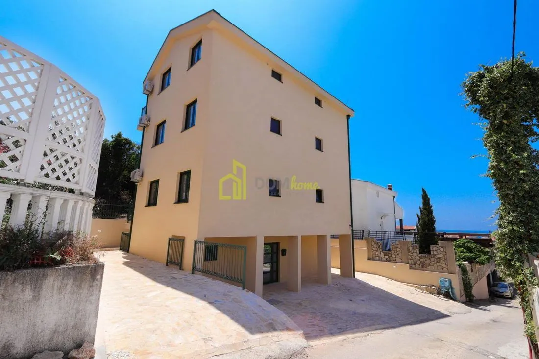 Prodaja, petosoban stan, 269m², Bar, Crna Gora