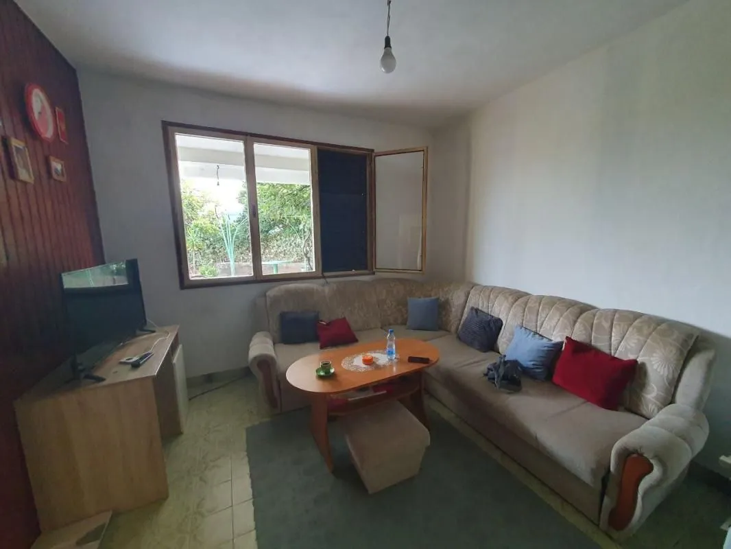 Prodaja, kuća, 108m², Šušanj, Bar