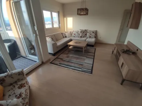 Izdavanje, jednosoban stan, 54m², City Kvart, Podgorica - image 3