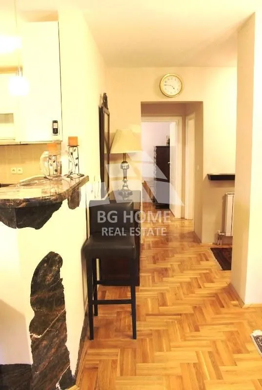 Sale, two bedroom apartment, 176m², Uciteljsko Naselje, Zvezdara Sve Podlokacije