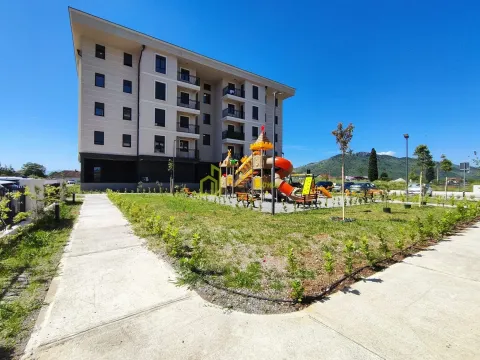 Rent, one bedroom apartment, 42m², Tološi, Podgorica - image 10