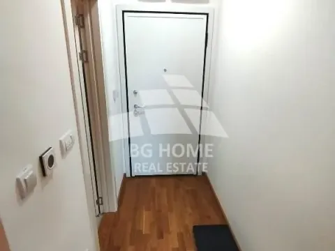 Rent, one bedroom apartment, 28m², Južni Bulevar, Vračar Sve Podlokacije - image 6