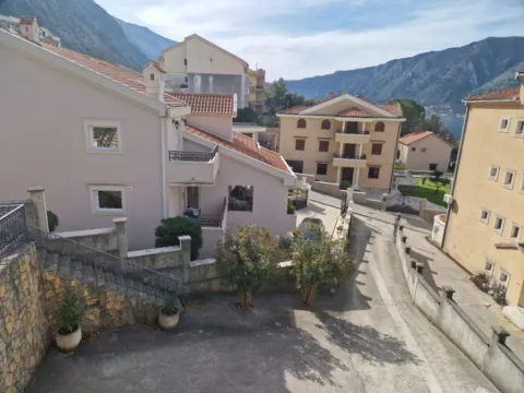 Sale, house, 240m², Sveti Stasije, Kotor - image 6