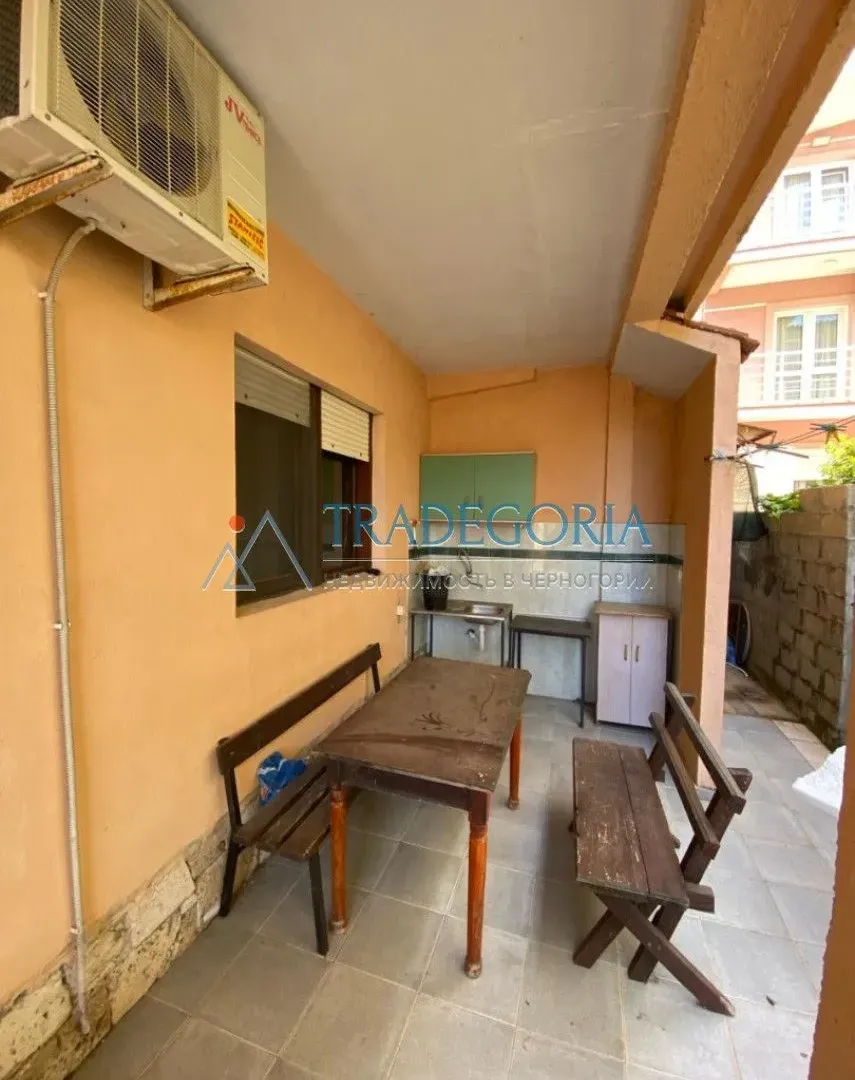 Prodaja, kuća, 220m², Sutomore, Bar