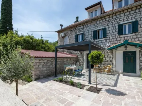 Prodaja, kuća, 92m², Kamenari, Herceg Novi - image 4