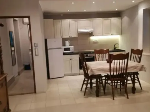 Rent, two bedroom apartment, 80m², Mažina, Tivat - image 2