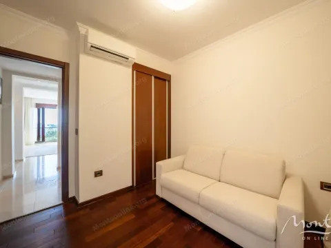 Prodaja, dvosoban stan, 88m², Petrovac, Budva - image 15