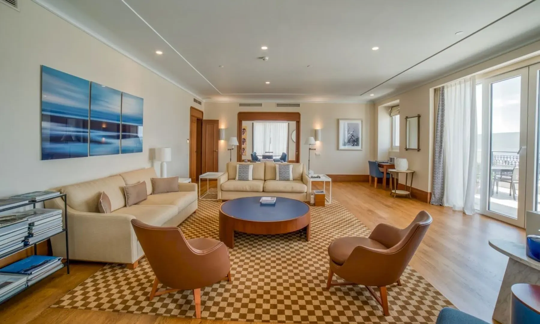 Sale, four bedroom apartment, 600m², Porto Montenegro, Tivat