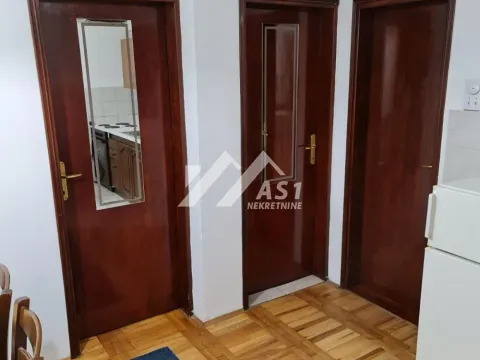 Izdavanje, dvosoban stan, 39m², Betanija, Novi Sad Sve Podlokacije - image 10