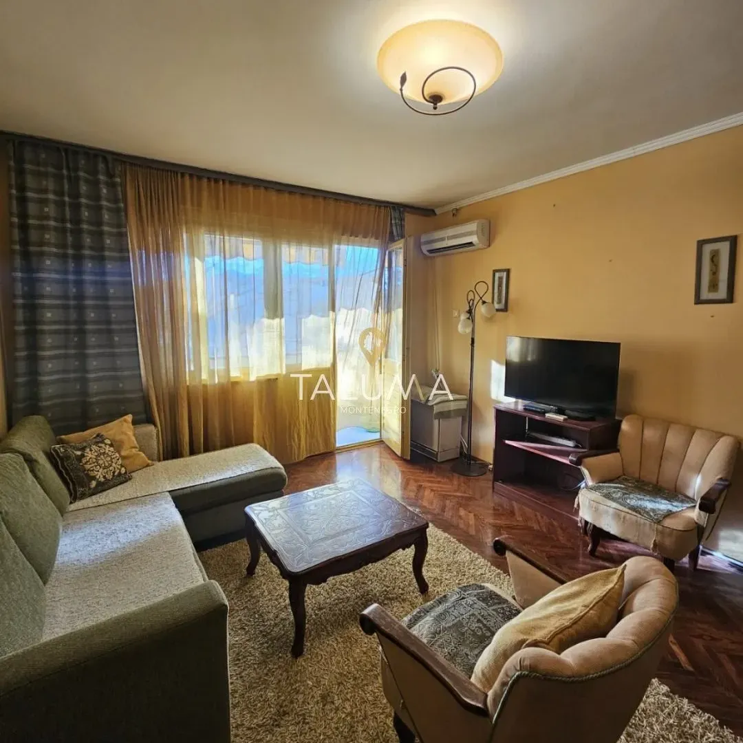 Izdavanje, dvosoban stan, 67m², Preko Morače, Podgorica