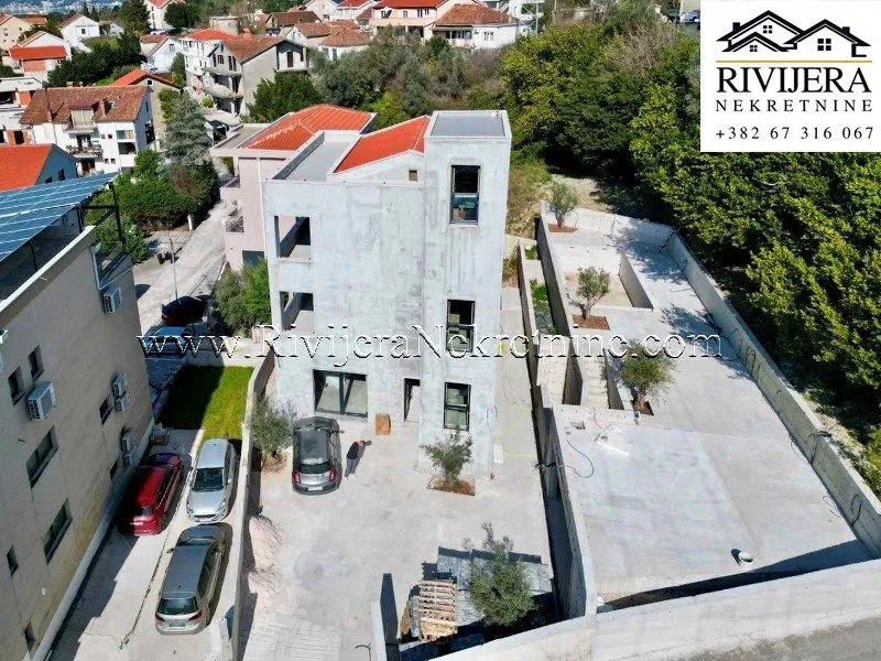Prodaja, kuća, 300m², Kalimanj, Tivat