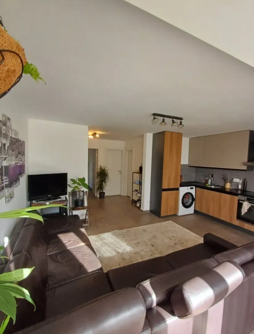 Sale, two bedroom apartment, 64m², Šušanj, Bar