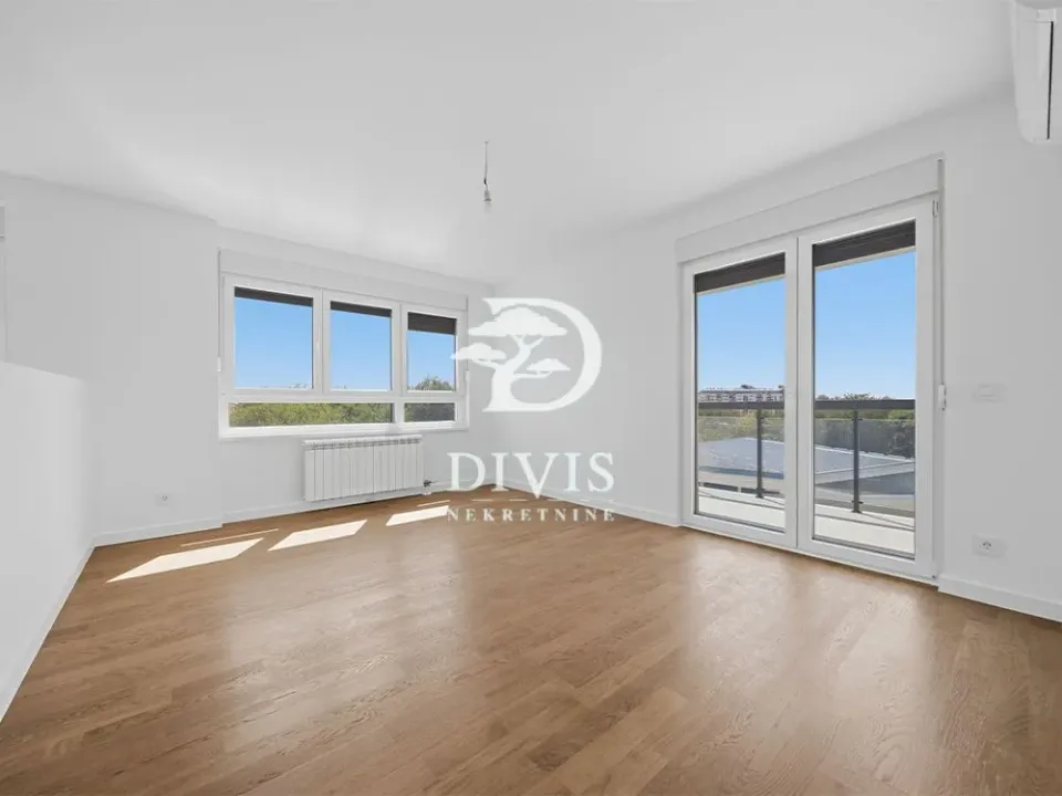 Sale, four bedroom apartment, 134m², Zemun Gornji Grad, Zemun Sve Podlokacije