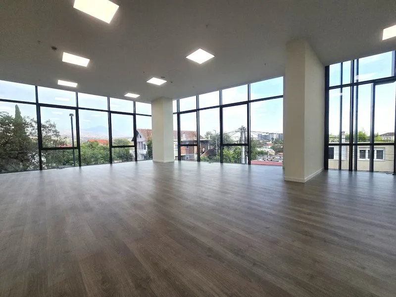 Rent, office space, 2542m², Centar, Podgorica