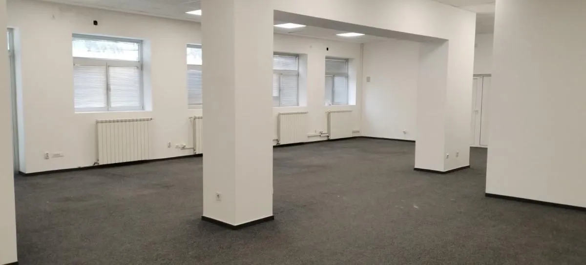 Rent, office space, 320m², Novi Beograd Blok 65, Novi Beograd Sve Podlokacije