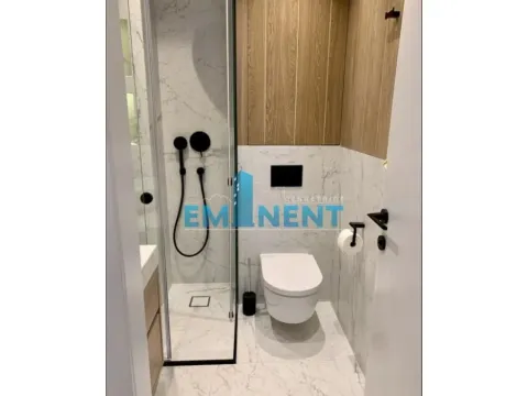 Rent, apartment, 78m², Južni Bulevar, Vračar Sve Podlokacije - image 17