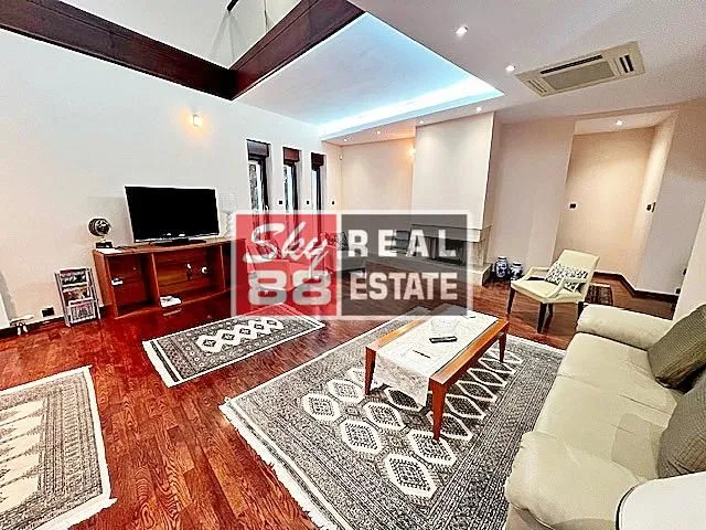 Prodaja, kuća, 371m², Savski Venac, Beograd