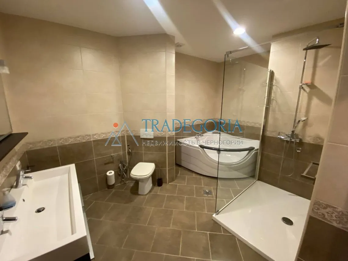 Prodaja, dvosoban stan, 92m², Budva, Crna Gora