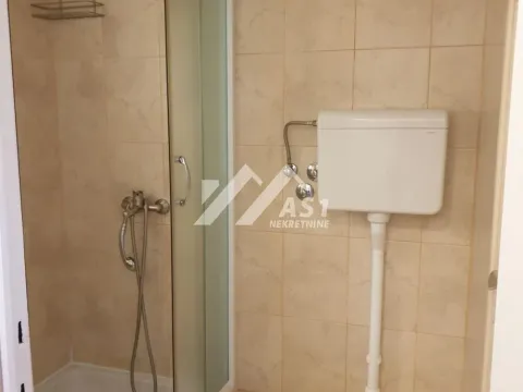 Izdavanje, jednosoban stan, 28m², Liman 3, Novi Sad Sve Podlokacije - image 8