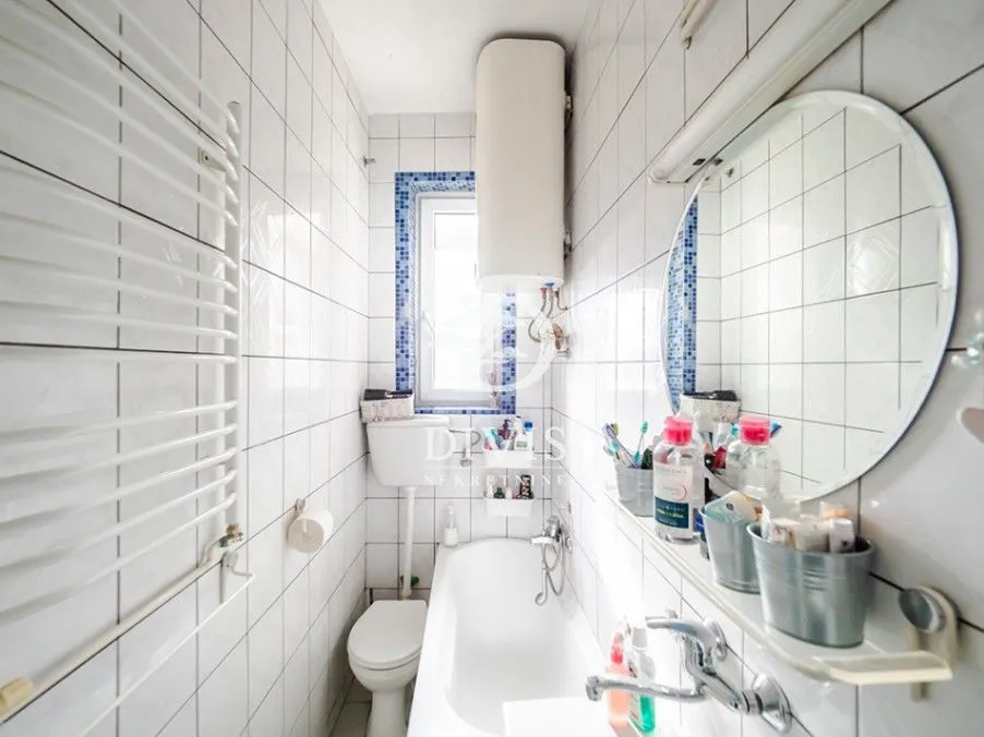 Sale, two bedroom apartment, 57m², Cvetni Trg, Vračar Sve Podlokacije