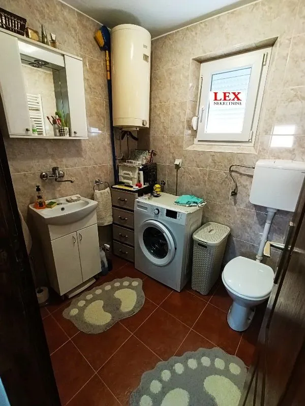 Prodaja, kuća, 78m², Deč, Pećinci