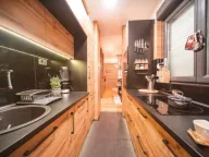 Izdavanje, dvosoban stan, 65m², Stari Aerodrom, Podgorica - image 1