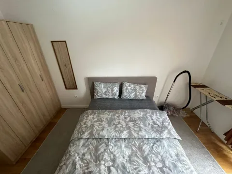 Rent, one bedroom apartment, 42m², Central Point, Podgorica - image 9