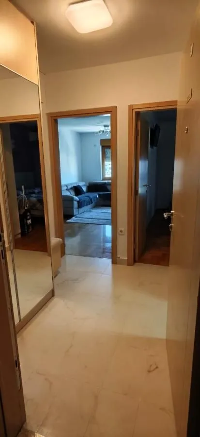 Rent, one bedroom apartment, 45m², Momišići, Podgorica