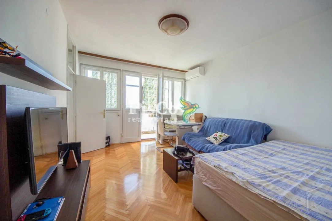 Prodaja, dvosoban stan, 65m², Centar, Podgorica