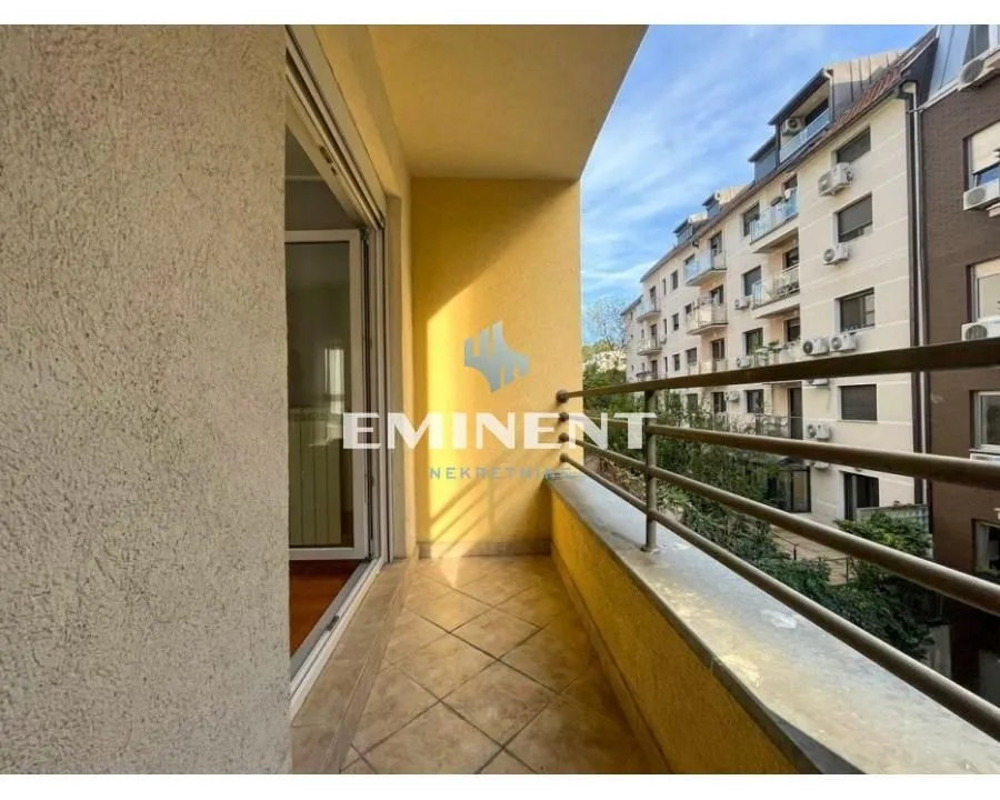 Rent, two bedroom apartment, 46m², Vračar Hram, Vračar Sve Podlokacije