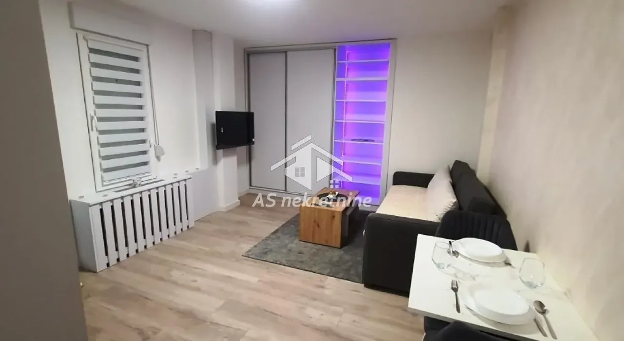 Rent, two bedroom apartment, 40m², Novi Beograd Sve Podlokacije, Beograd