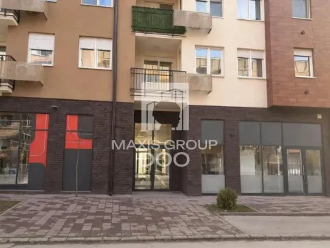 Prodaja, dvosoban stan, 64m², Centar, Subotica - image 1