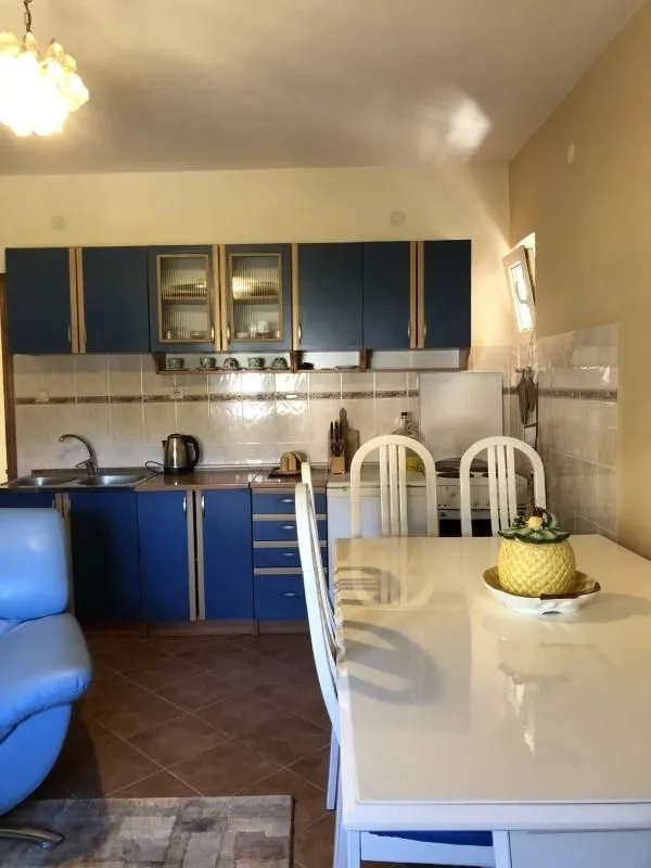 Rent, one bedroom apartment, 55m², Šušanj, Bar