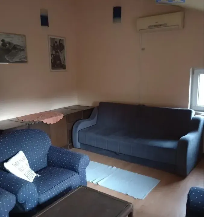 Izdavanje, jednosoban stan, 56m², Salajka, Novi Sad Sve Podlokacije