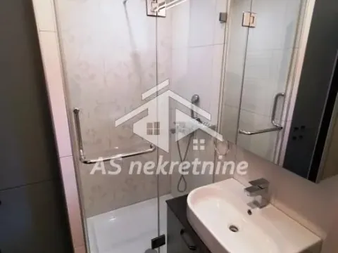 Izdavanje, trosoban stan, 67m², Bulbulder, Zvezdara Sve Podlokacije - image 13