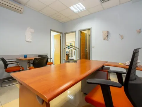 Izdavanje, poslovni prostor, 78m², Preko Morače, Podgorica - image 7