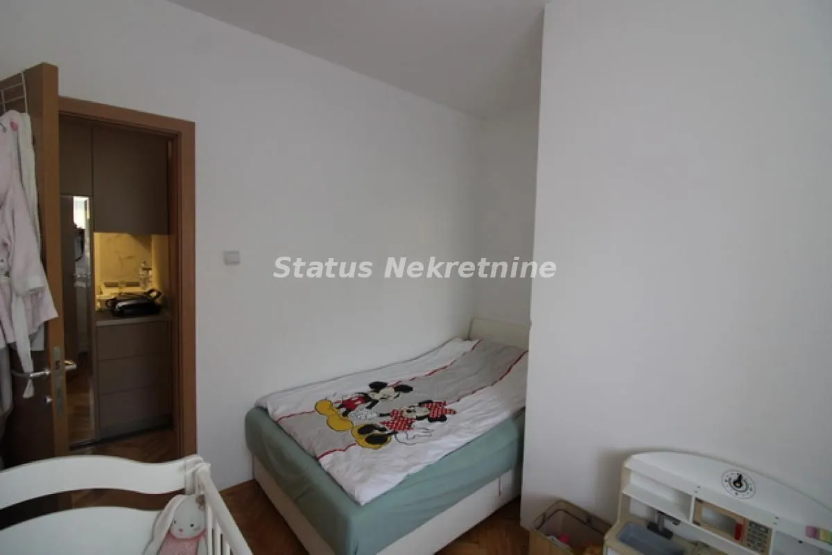 Prodaja, trosoban stan, 55m², Sremska Kamenica, Petrovaradin